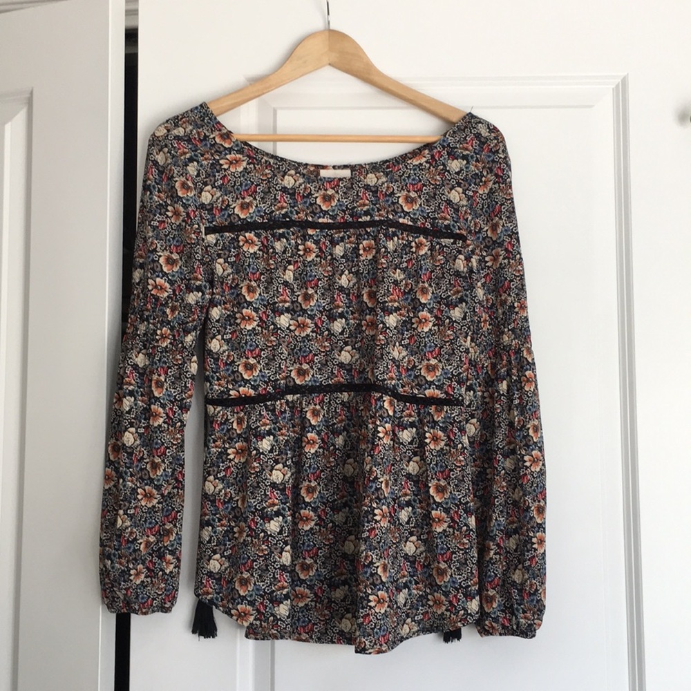 NWOT Knox and rose top